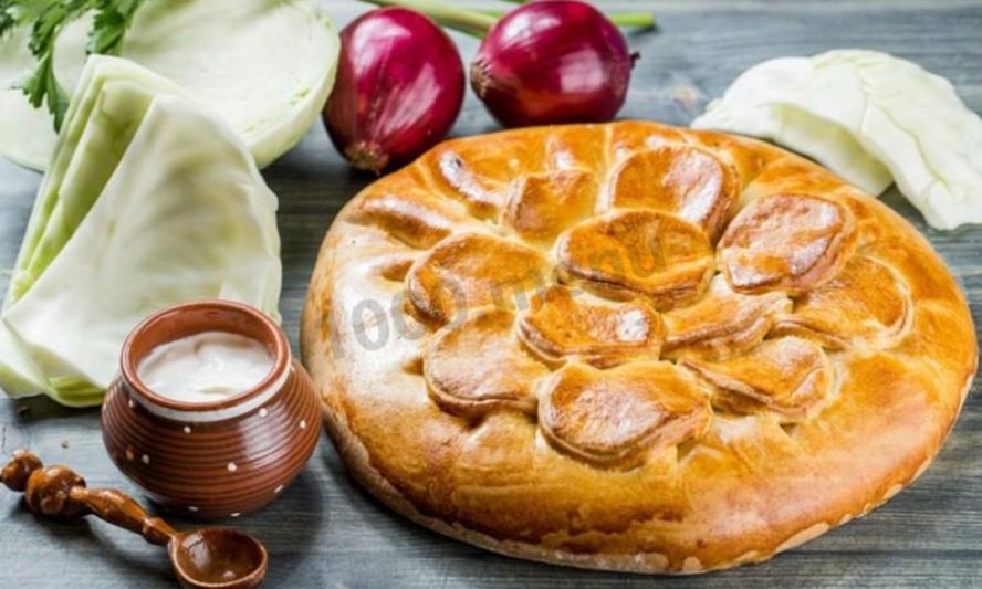 Рецепт дрожжевого пирога со свежей капустой в духовке