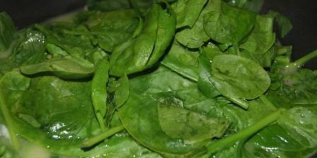 мини-пироги из творожного теста со шпинатом