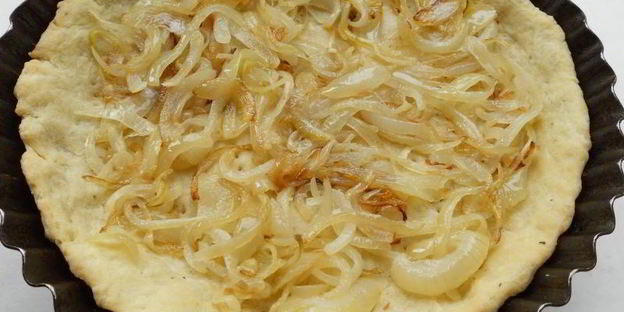 пирог из песочного теста с курицей и овощами