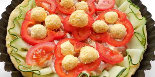 пирог из песочного теста с курицей и овощами