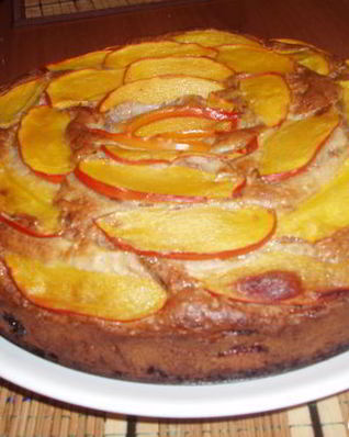 Пирог с хурмой и коньяком