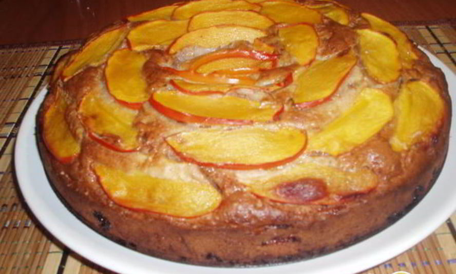 Рецепт пирога с хурмой и коньяком