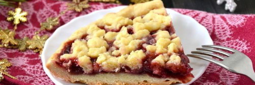 Пирог с вареньем в мультиварке тертый