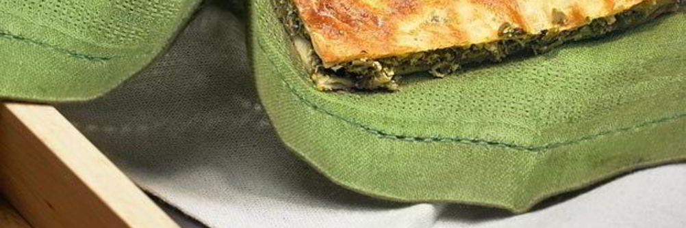 Пирог со шпинатом и зеленым луком