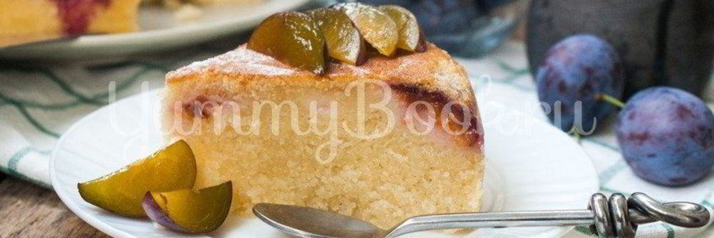 Пирог со сливами в мультиварке