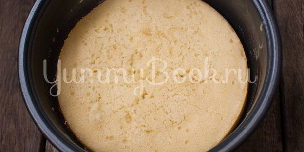 пирог со сливами в мультиварке