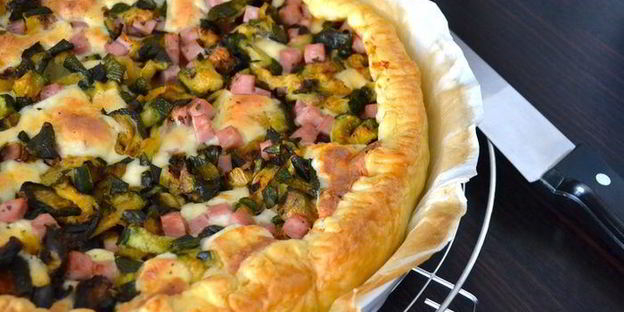 сельский средиземноморский пирог