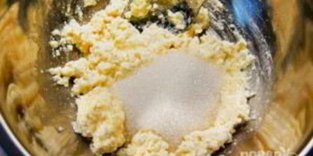 вишневый пирог из творожного теста