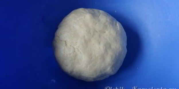 бездрожжевые пирожки с сыром и зеленью