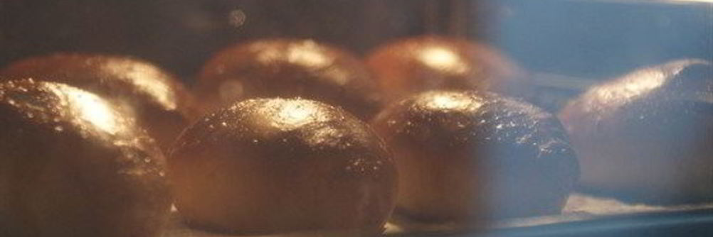 Домашние пирожки с яблоком и корицей