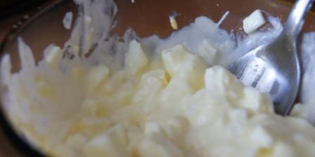 карельские пирожки с картошкой и яичным соусом