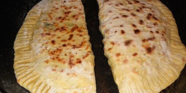 кутабы с зеленью