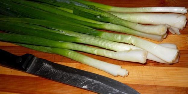 кутабы с зеленью