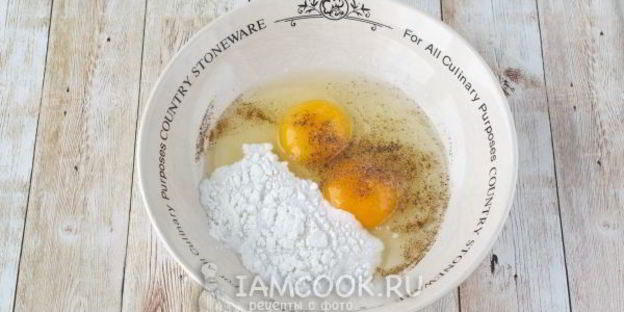 ленивые пирожки с яйцом и зеленым луком