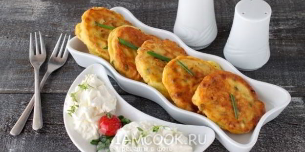 ленивые пирожки с яйцом и зеленым луком