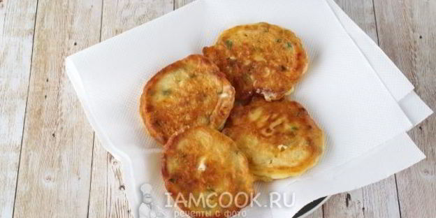 ленивые пирожки с яйцом и зеленым луком