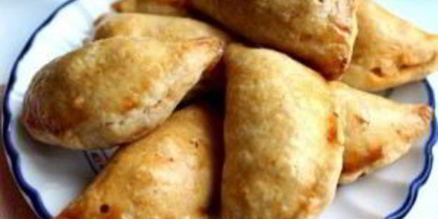 маленькие пирожки с мясом