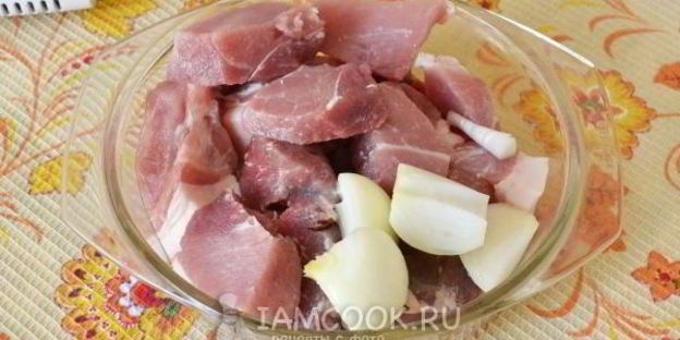 печеные пирожки с мясом