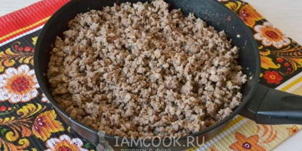 печеные пирожки с мясом