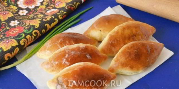 печеные пирожки с мясом