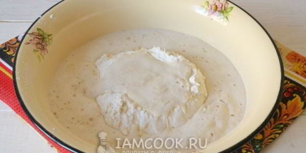 печеные пирожки с мясом