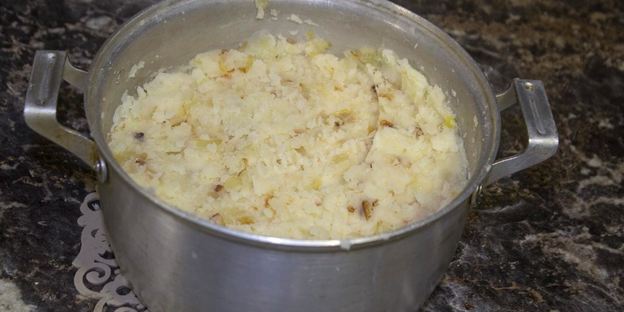 пирожки дрожжевые на воде на сковороде