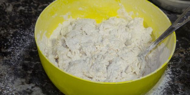 пирожки дрожжевые на воде на сковороде