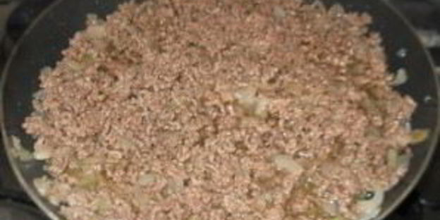 пирожки из слоеного дрожжевого теста