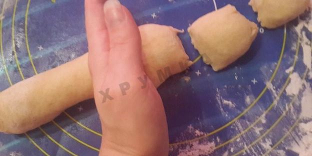 пирожки-малыши из чудо-теста с луком и яйцом в духовке