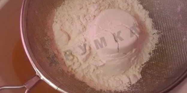 пирожки-малыши из чудо-теста с луком и яйцом в духовке