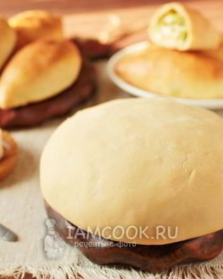 Пирожки на кефире без дрожжей в духовке