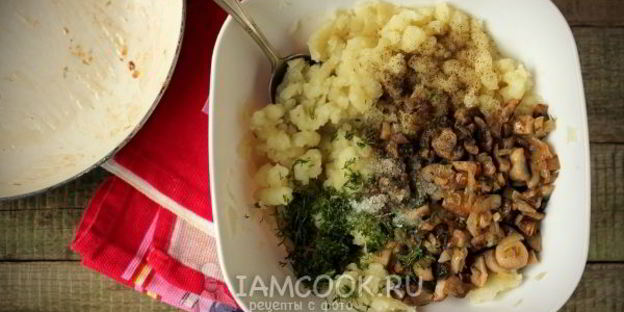 пирожки печеные с картошкой и шампиньонами