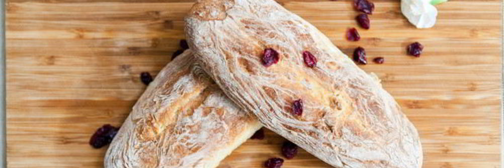 Пирожки с брусникой в духовке