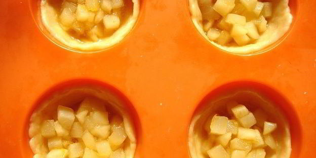 пирожки с грушей и медом