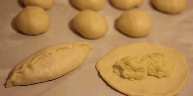 пирожки с картофелем