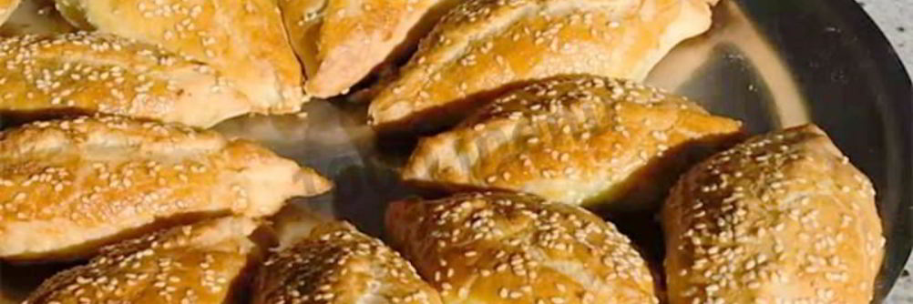 Пирожки с печенкой, картошкой и луком