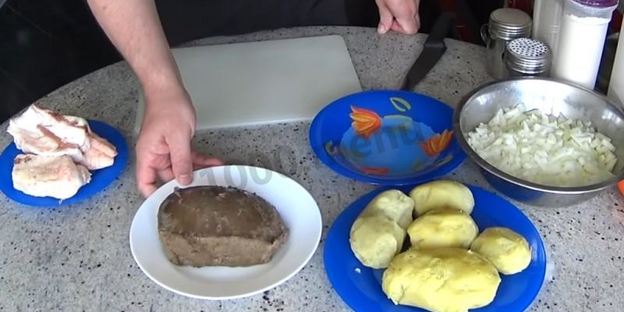 пирожки с печенкой, картошкой и луком