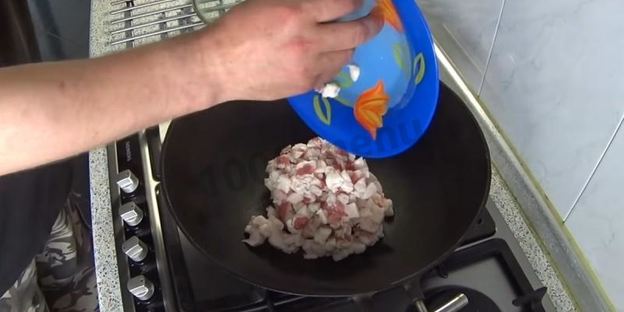 пирожки с печенкой, картошкой и луком