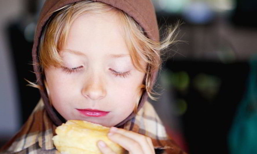 Рецепт пирожков с помидорами и сыром на сковороде