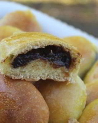 Пирожки с вишней из сдобного теста