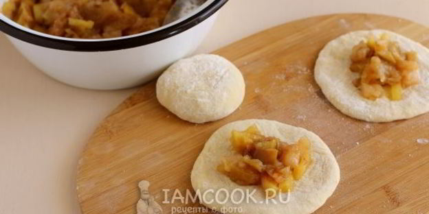 пирожки с яблоками в духовке