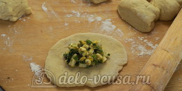 пирожки с яйцом и луком в духовке