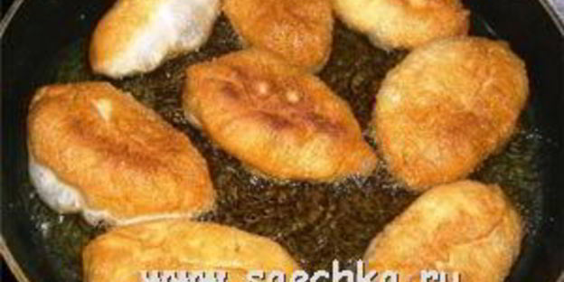 пирожки с зеленым луком и с вареными яйцами