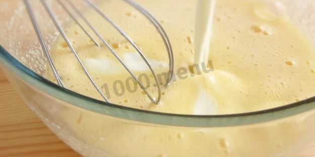 сладкие пирожки из дрожжевого теста с яблоками и тыквой