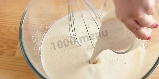 сладкие пирожки из дрожжевого теста с яблоками и тыквой