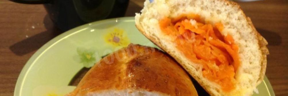 Сладкие пушистые дрожжевые пирожки с начинкой из моркови