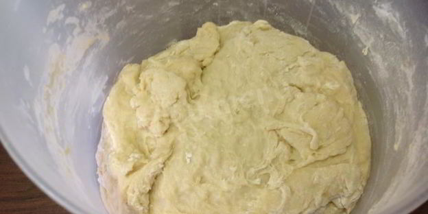 сладкие пушистые дрожжевые пирожки с начинкой из моркови