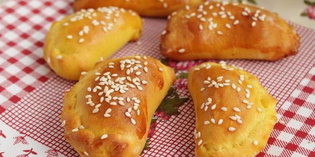 закусочные пирожки с тыквой и чечевицей