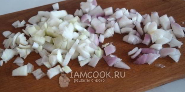 жареные пирожки с капустой