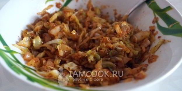 жареные пирожки с капустой